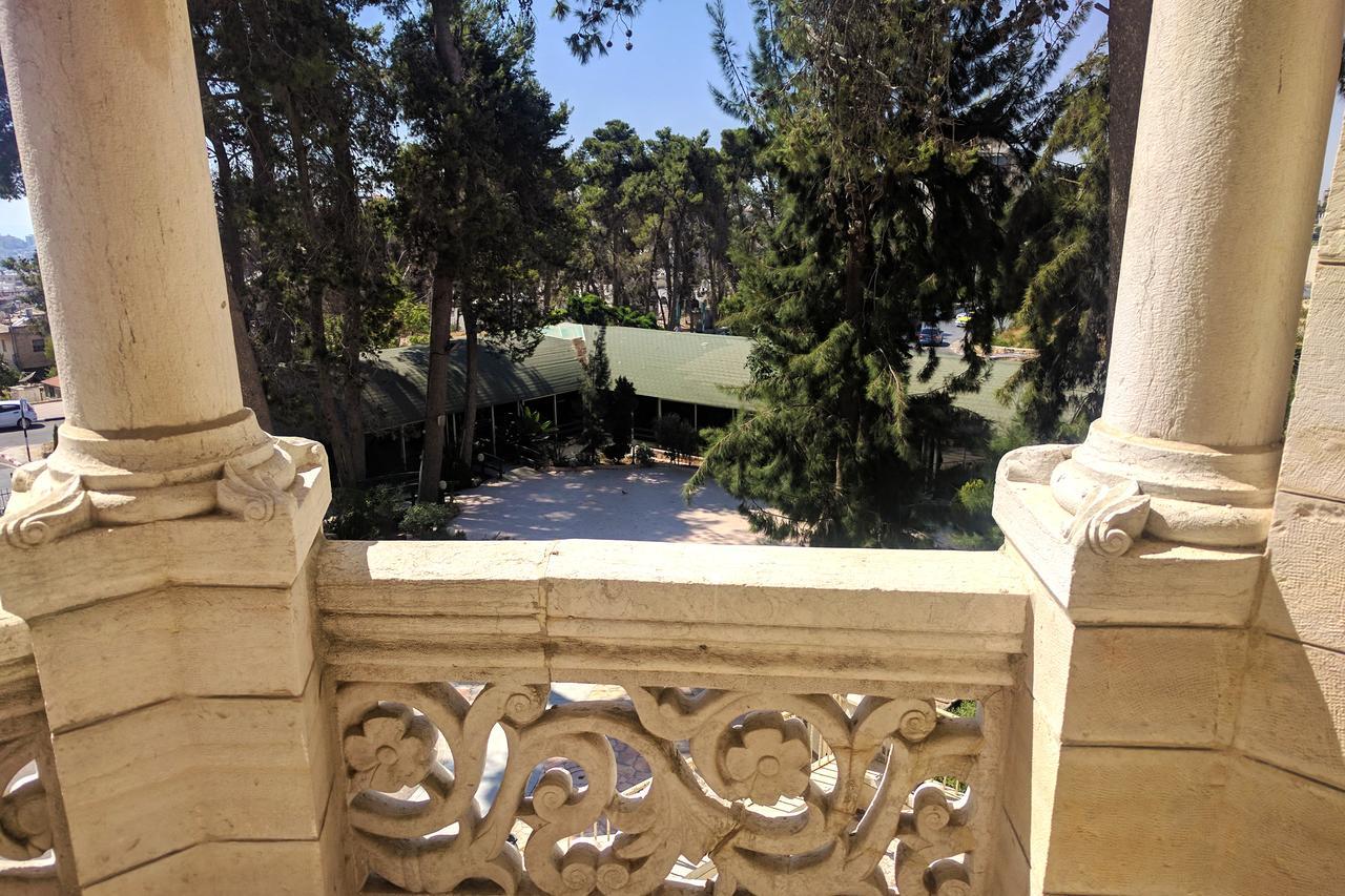Alhambra Palace Hotel Suites - Ramallah Exterior photo